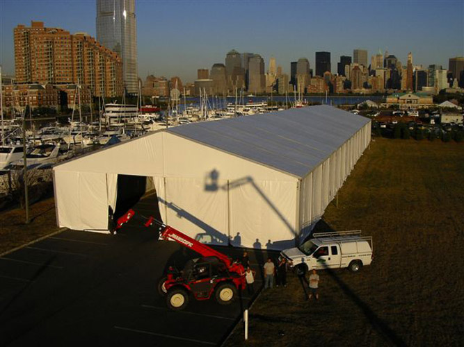 tents-and-marquees-event-tents-party-tents-tentes-et-marquises-tente-devenement-receptions-sous-chapiteaux